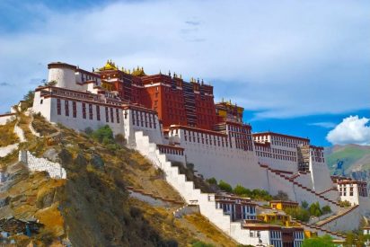 Lhasa And Kathmandu Sightseeing Tour